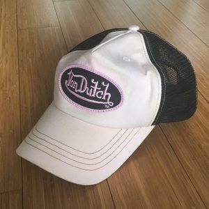 Von Dutch hat